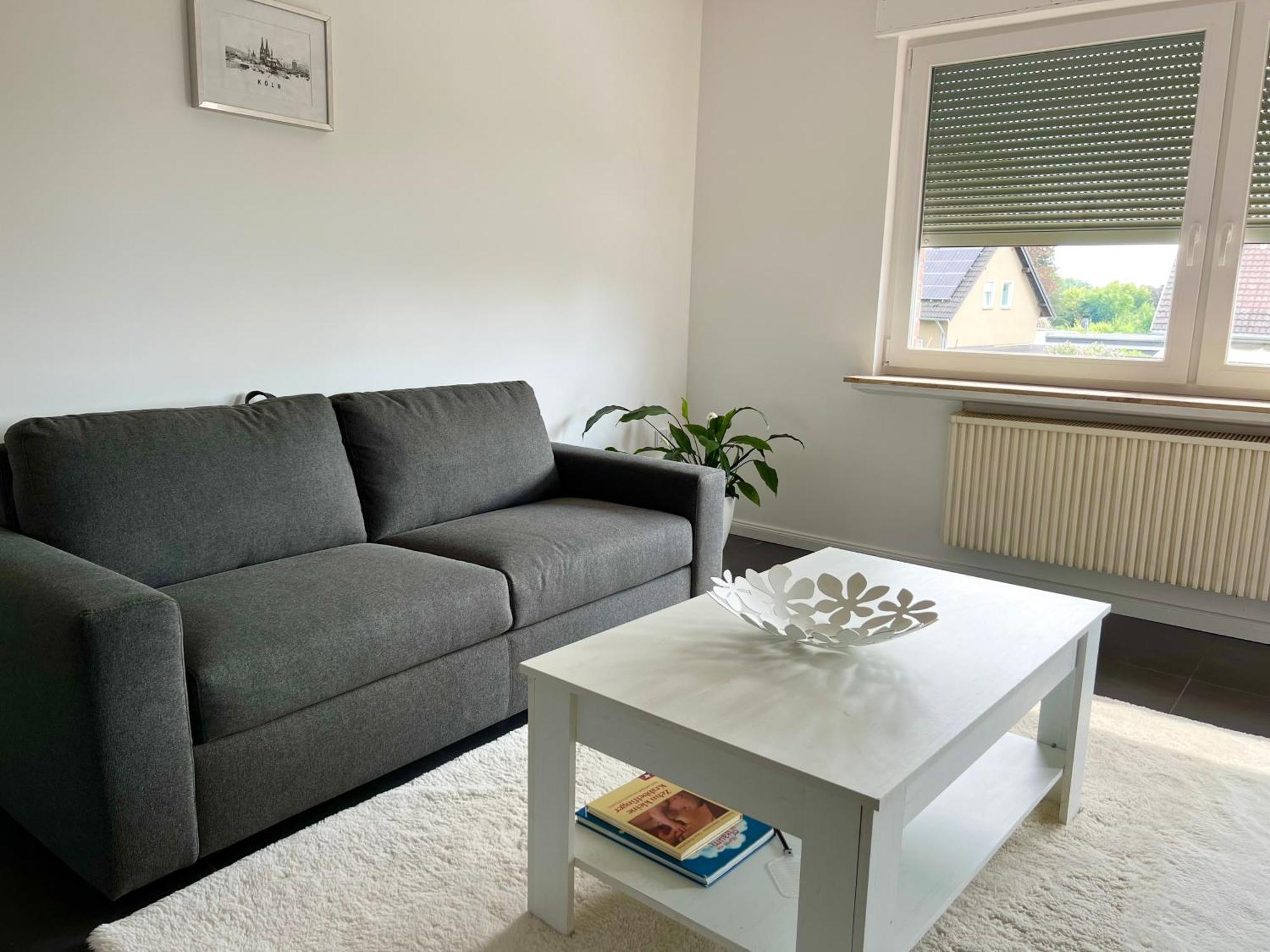 Elegante Apartment In Erftstadt Mit Balkon, Zentral, Bahnhof Nah, Phantasialand Bruehl Bei Cologne المظهر الخارجي الصورة