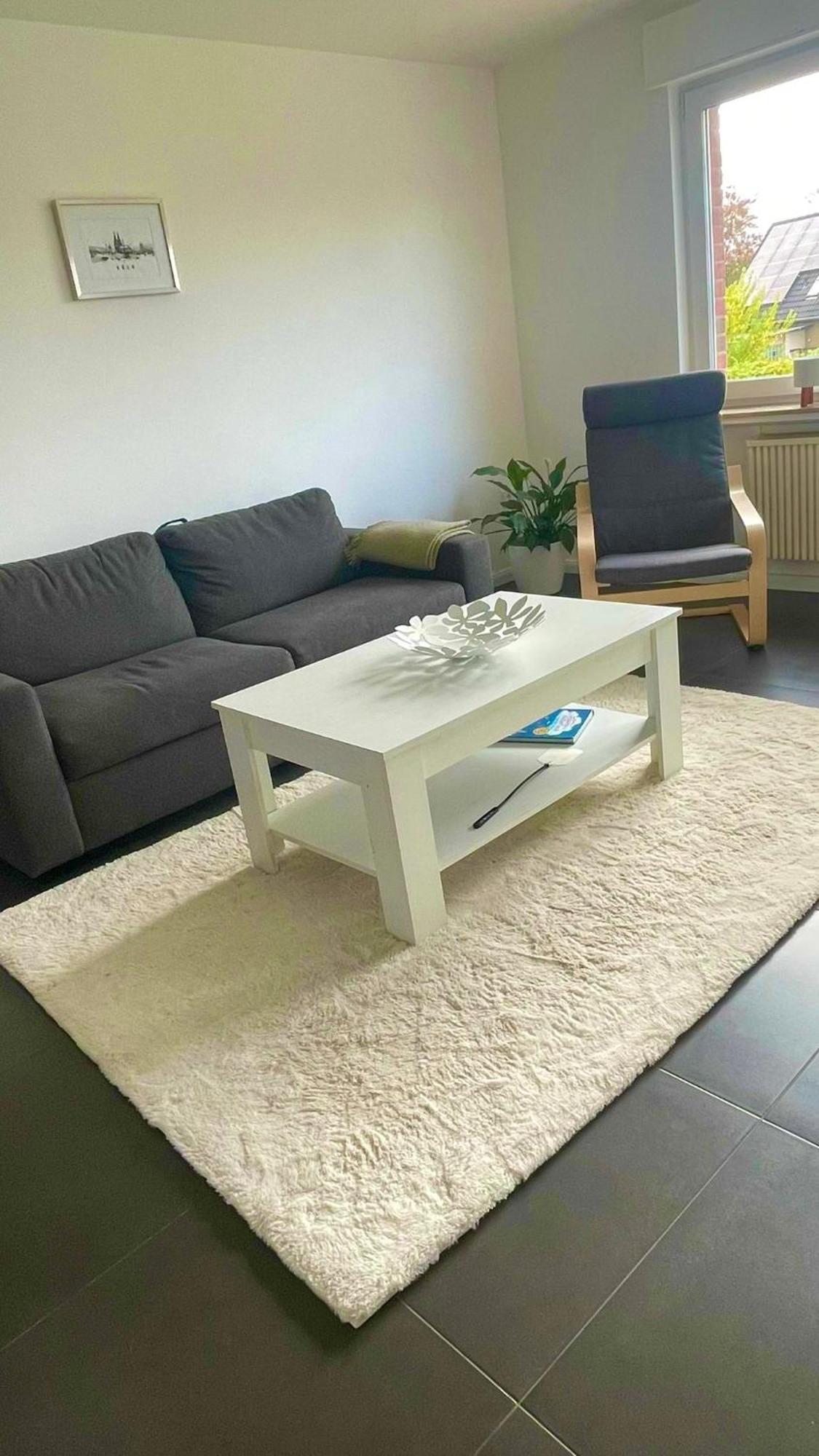 Elegante Apartment In Erftstadt Mit Balkon, Zentral, Bahnhof Nah, Phantasialand Bruehl Bei Cologne المظهر الخارجي الصورة
